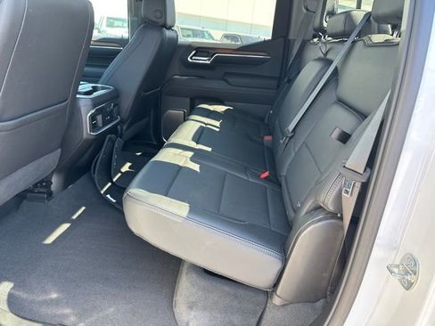 Used 2024 GMC Sierra 1500 Denali w/ Denali Reserve Package AWD/4WD image 8