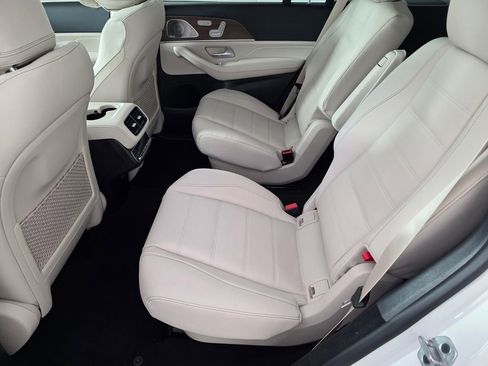 New 2026 Mercedes-Benz GLS 450 4MATIC image 11