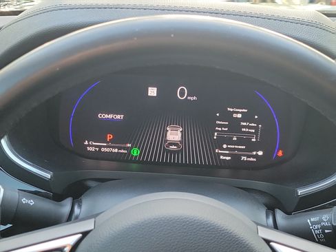 Used 2023 Acura MDX FWD image 19