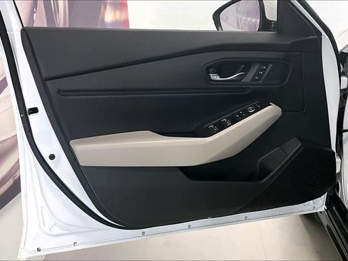 Used 2023 Honda Accord EX-L image 25