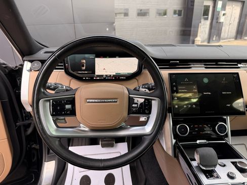 Used 2023 Land Rover Range Rover Long Wheelbase SE AWD/4WD image 49