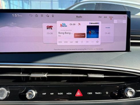 New 2026 Genesis GV70 2.5T Sport Prestige AWD/4WD image 16