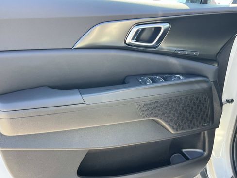 New 2026 Kia Carnival SX Prestige image 25