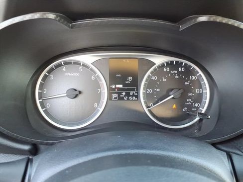 Used 2024 Nissan Versa S w/ Trunk Package FWD image 36