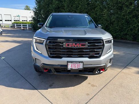 New 2026 GMC Acadia AT4 w/ Luxury Package AWD/4WD image 6