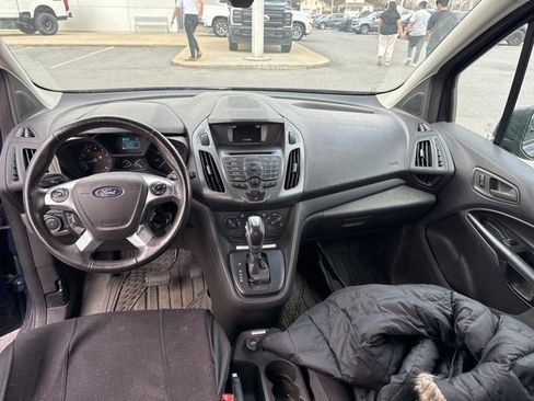 Used 2017 Ford Transit Connect XL image 25