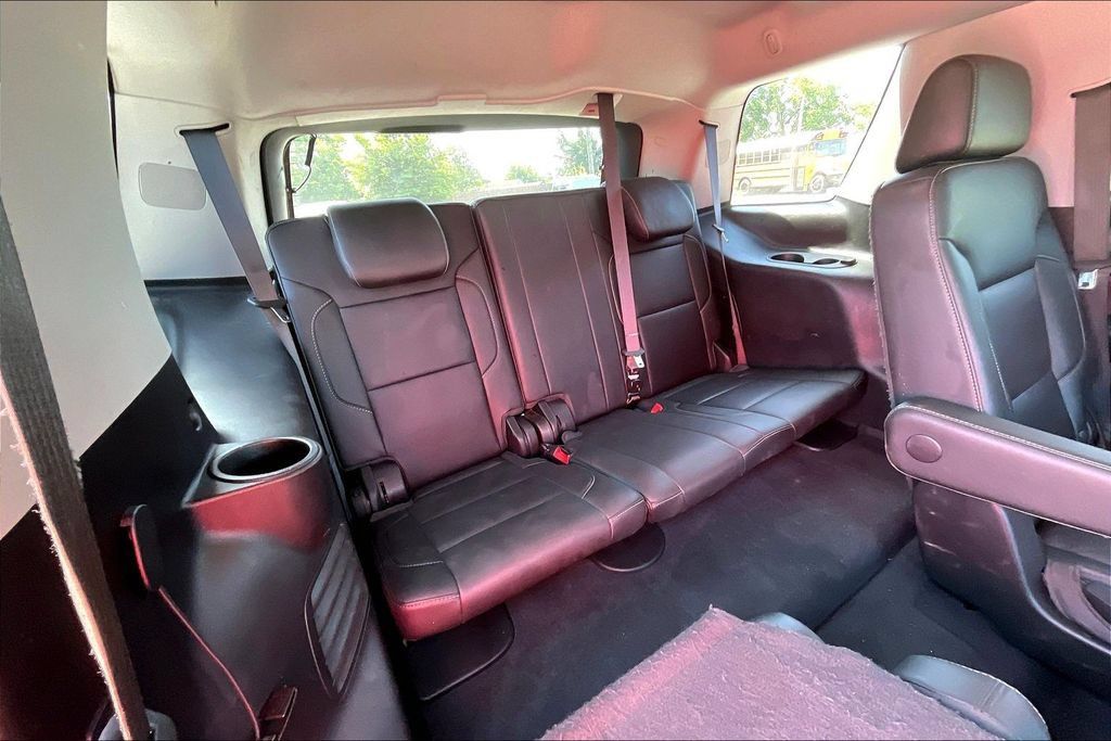 Used 2019 Chevrolet Tahoe Premier AWD/4WD image 7