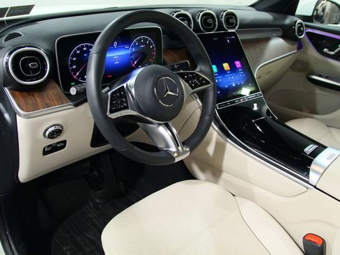 Certified 2026 Mercedes-Benz GLC 300 4MATIC image 5