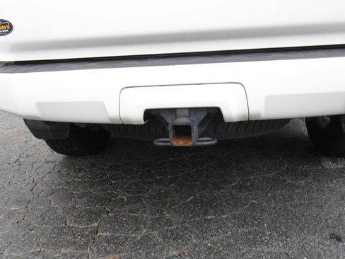 Used 2018 Toyota 4Runner SR5 Premium image 18