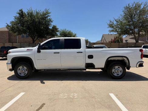 Used 2021 Chevrolet Silverado 2500 W/T w/ WT Convenience Package AWD/4WD image 3