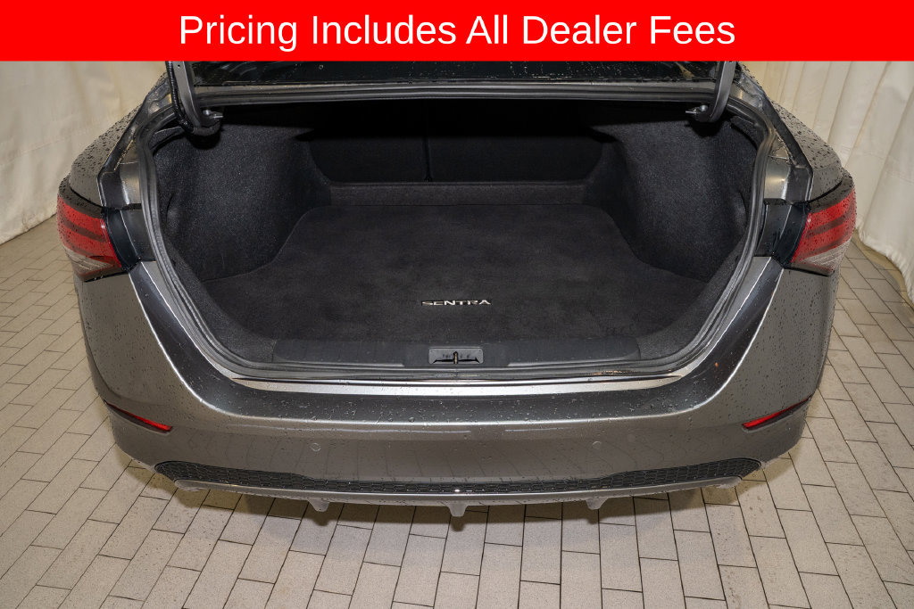 Used 2025 Nissan Sentra SV FWD image 5
