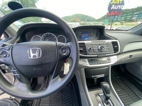 Used 2014 Honda Accord LX image 19
