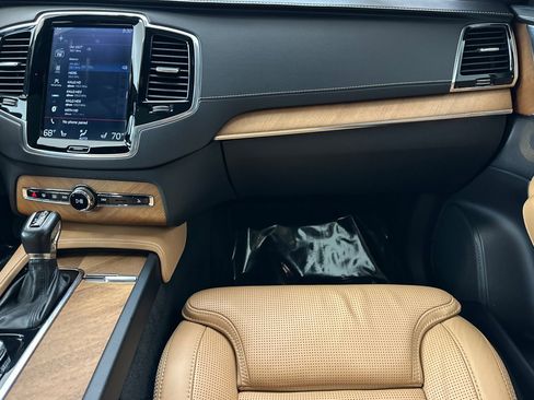 Used 2019 Volvo XC90 T6 Inscription w/ Luxury Package image 30