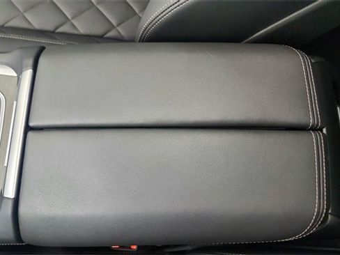 Used 2024 BMW X6 xDrive40i w/ Premium Package image 57