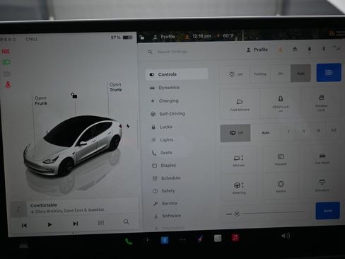 Used 2023 Tesla Model 3 Standard Range RWD image 16
