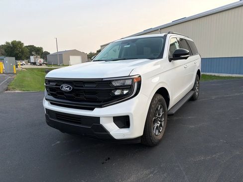 New 2027 Ford Expedition Active AWD/4WD image 9