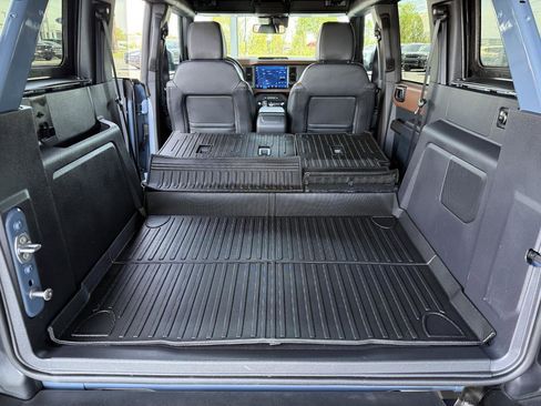 Used 2024 Ford Bronco Outer Banks image 48