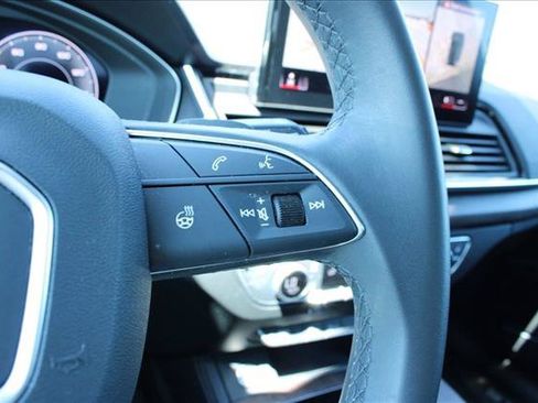 Used 2022 Audi Q5 2.0T Premium Plus w/ Premium Plus Package AWD/4WD image 23