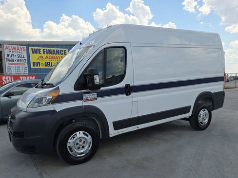 Used 2017 RAM ProMaster 1500 w/ Interior Convenience Group image 1