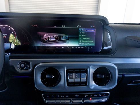 Used 2021 Mercedes-Benz G 550 image 17