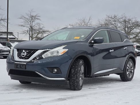 Used 2017 Nissan Murano SV image 11