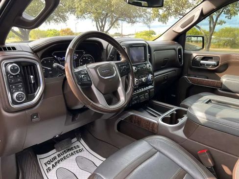 Used 2021 GMC Sierra 1500 Denali w/ Driver Alert Package II image 19