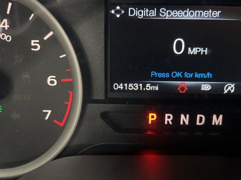 Used 2020 Ford F150 XLT w/ Equipment Group 302A Luxury image 11