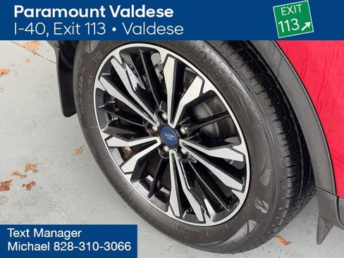 Used 2021 Ford Escape SE w/ SE Sport Appearance Package image 27