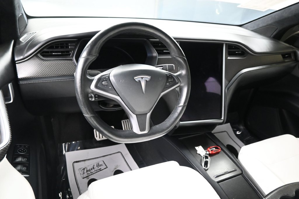 Used 2020 Tesla Model X Performance AWD/4WD image 28