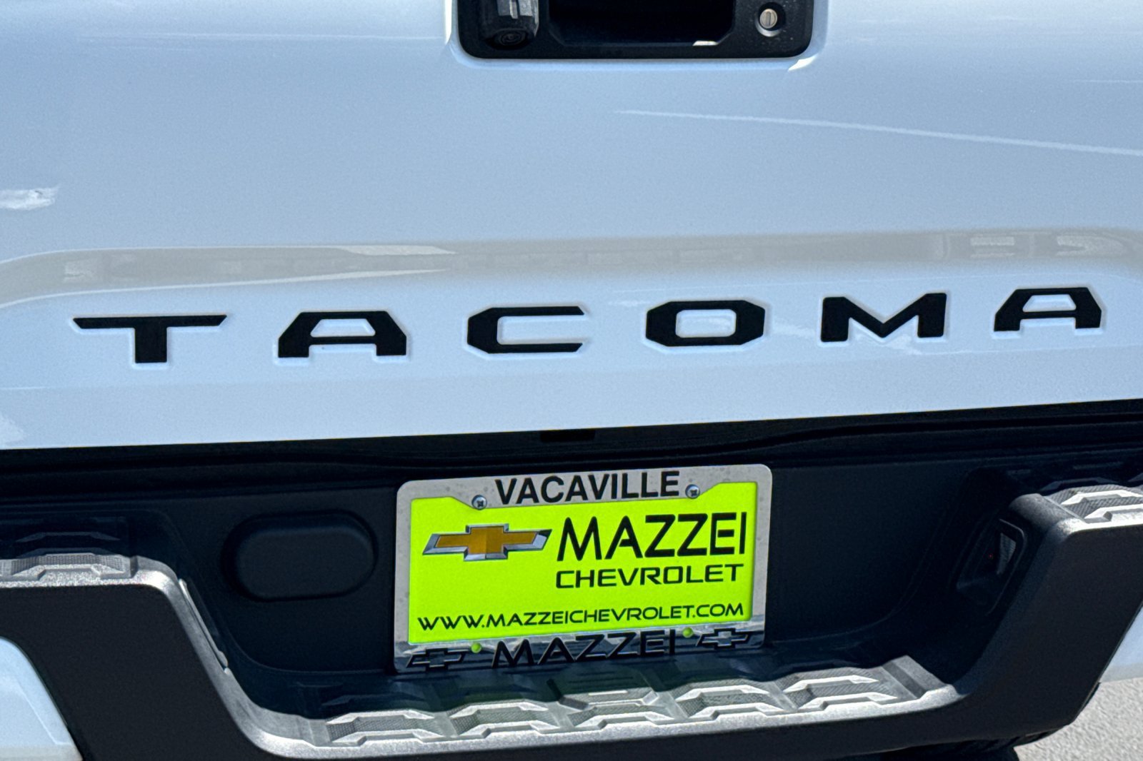 Used 2023 Toyota Tacoma SR w/ SR Convenience Package RWD image 13