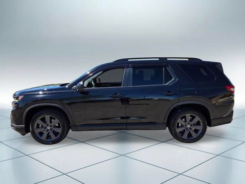 Certified 2023 Honda Pilot Sport image 9