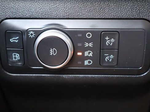 Used 2021 Ford Escape SEL FWD image 28
