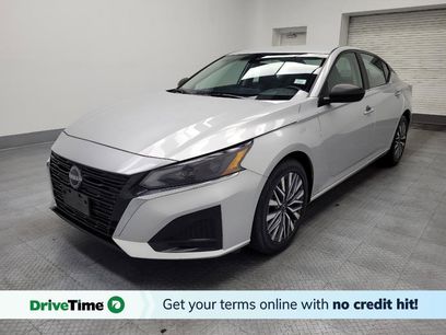 Used 2024 Nissan Altima 2.5 SV