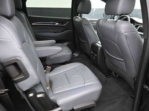 Used 2023 Buick Enclave Essence w/ Experience Buick Package FWD image 22