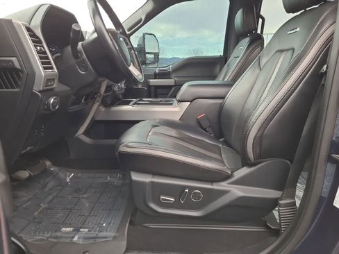 Used 2020 Ford F250 Platinum w/ FX4 Off-Road Package image 19