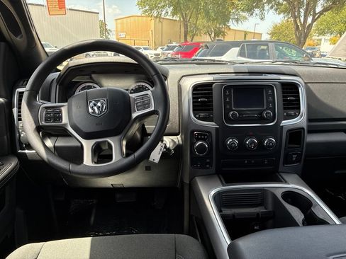 Used 2022 RAM 1500 Warlock AWD/4WD image 16