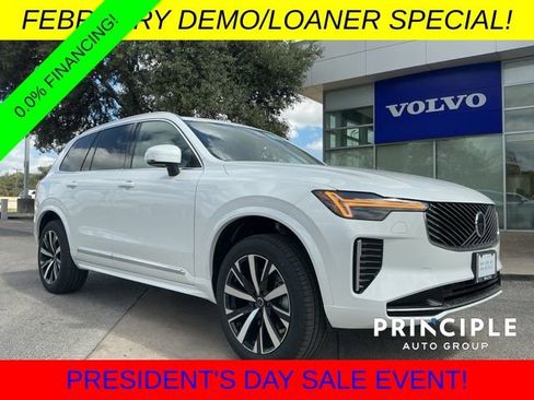 New 2026 Volvo XC90 B5 Core image 1