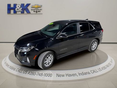 Used 2024 Chevrolet Equinox LT AWD/4WD image 4