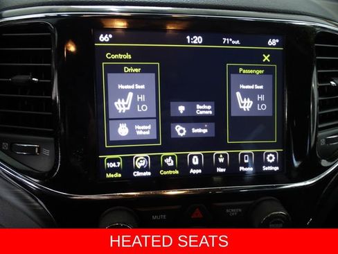 Certified 2022 Jeep Grand Cherokee Laredo X AWD/4WD image 13
