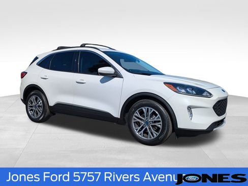 Certified 2022 Ford Escape SEL w/ Technology Package image 3