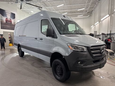 New 2026 Mercedes-Benz Sprinter 2500 image 10