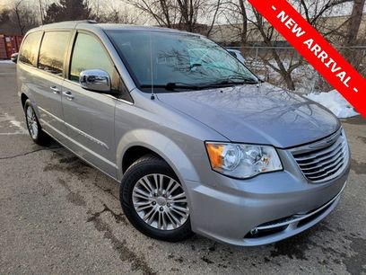 Used 2015 Chrysler Town & Country Touring-L w/ Driver Convenience Group