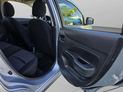 Used 2021 Mitsubishi Mirage LE image 19