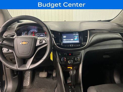 Used 2017 Chevrolet Trax LS image 16