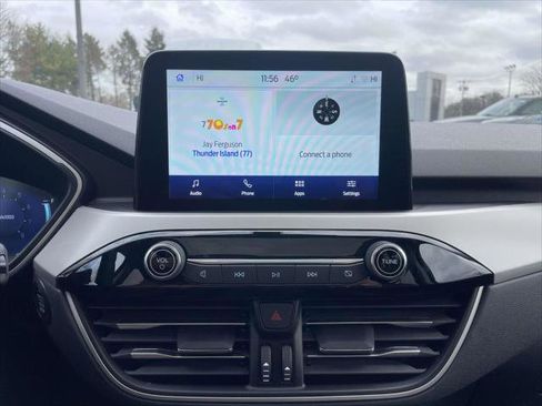 Used 2022 Ford Escape SEL w/ Technology Package image 28