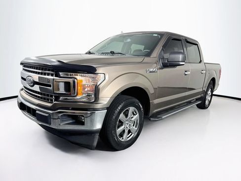 Used 2018 Ford F150 XLT w/ Equipment Group 302A Luxury RWD image 3