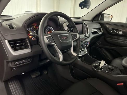 Certified 2023 GMC Terrain SLT w/ Infotainment Package II image 10