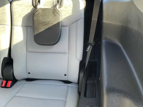 Used 2021 Ford Explorer XLT w/ Equipment Group 202A AWD/4WD image 50