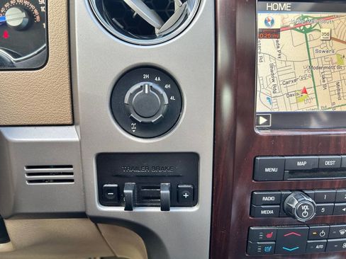 Used 2012 Ford F150 King Ranch image 19