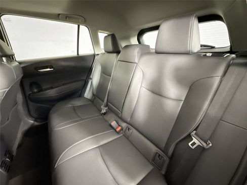 Certified 2024 Toyota Corolla Cross XLE image 44